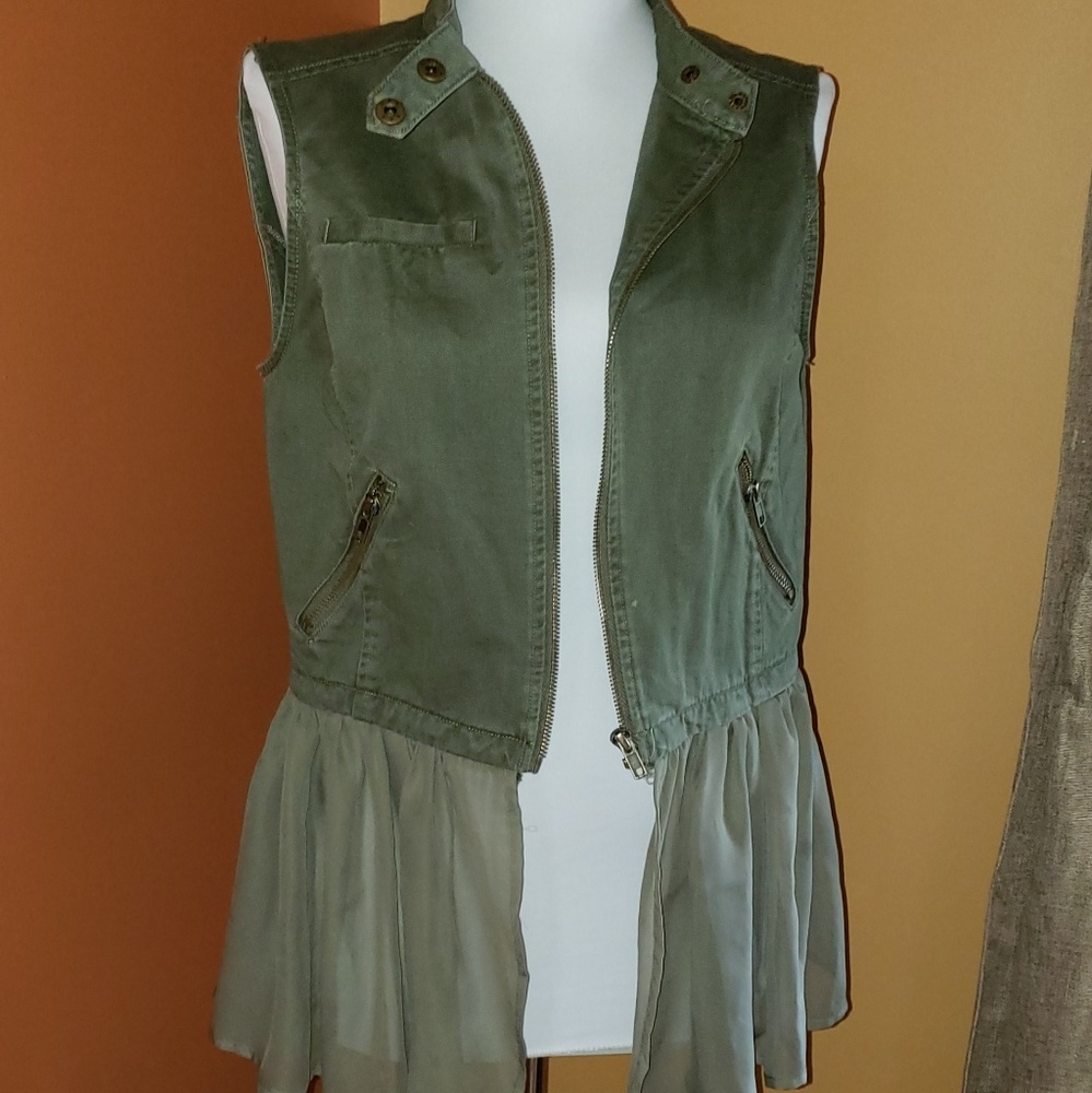 Olive Green Vest (S)